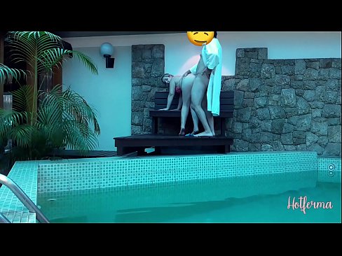 ❤️ Chefe convida criada para a piscina, mas não conseguiu resistir a um ️ Porno real vídeo em porno pt.online4sex.ru